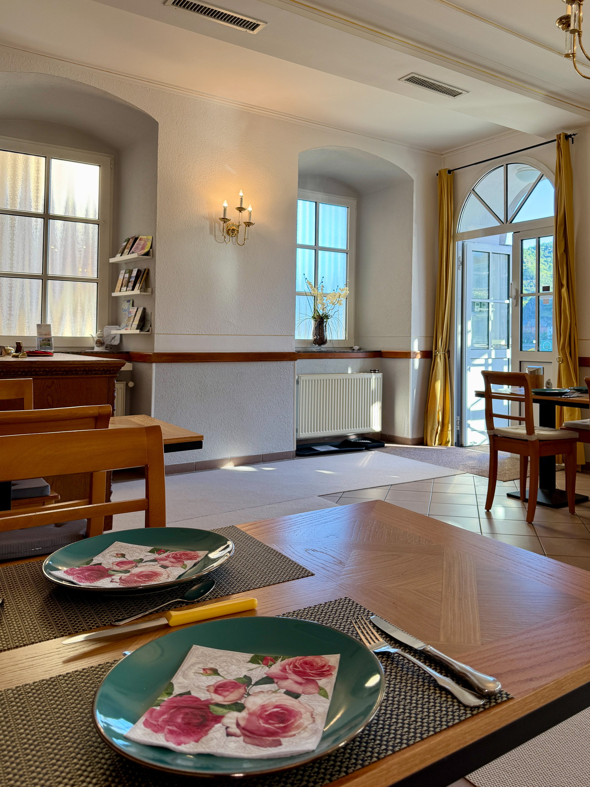 Frühstück im Rheinhotel, Bild 21